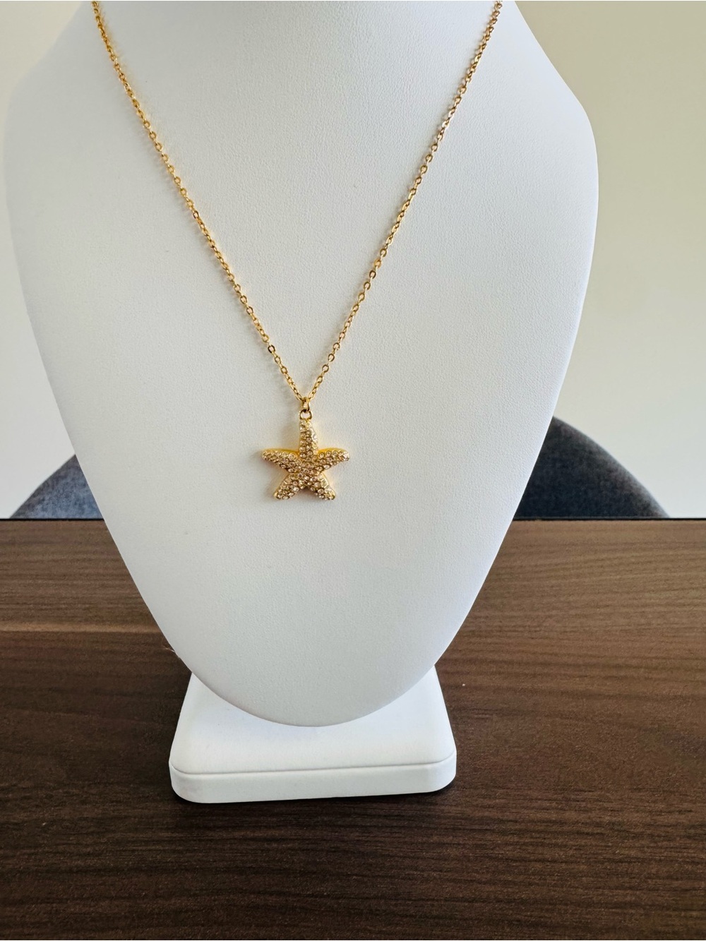 Gold Crystal Starfish Pendant Necklace – Beachy Coastal Sparkle
